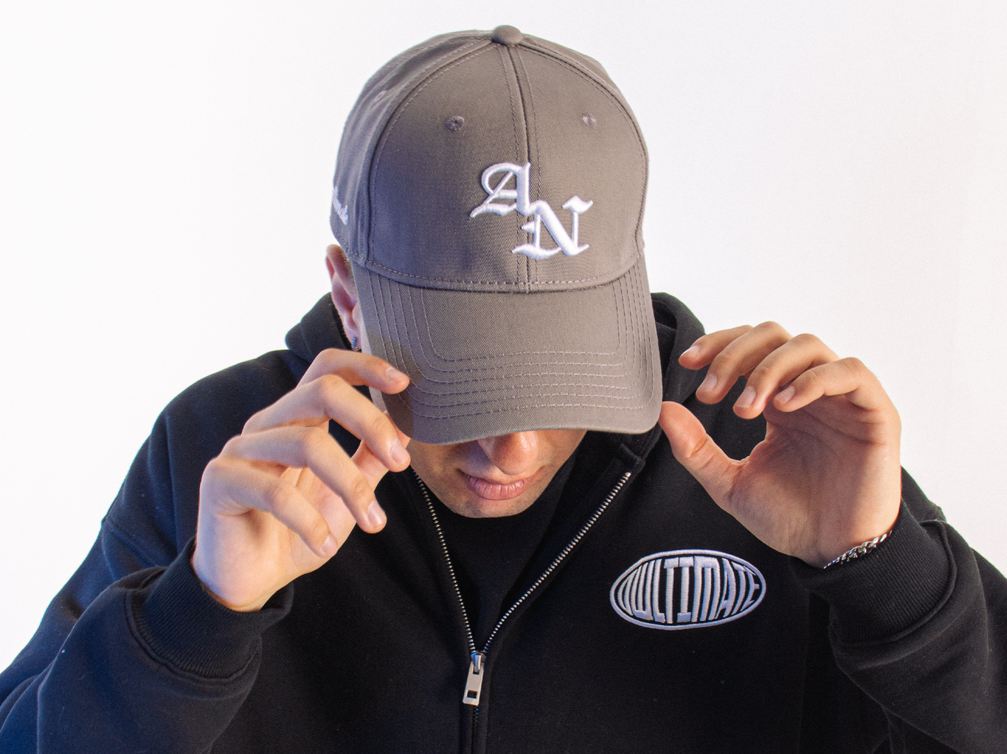 ATHENE NOCTUA HAT - GREY.